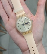 zegarek swatch New gent nude beżowy kremowy