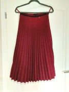Elegancka bordowa spódnica Simple r. 34