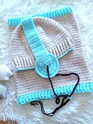 Szydełkowy komplecik . Czapka plus komin 