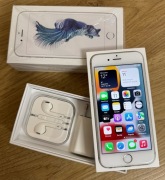Apple iPhone 6s 64 GB Silver + dodatki