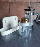 Zestaw z Ikei - dzbanek, dozownik mydła i półka na przyssawkę 