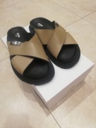 Klapki Love Moschino