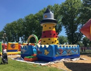 Zamek dmuchany, dmuchaniec, Plac zabaw, Ścianka 