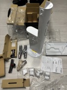 Oryginalny stojak, wieszak, stacja ład. do Dyson V10 z zest. końcówek