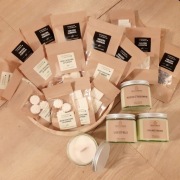 Świeca sojowa 250 ml La Vie Est Belle 