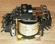 Przekaźnik RU-410-220-3, 3P, 5 A / 220 V, cewka 220 VDC; LUMEL