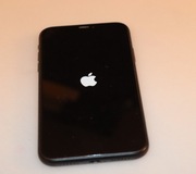 Apple Iphone XR 128 GB + sluchawki