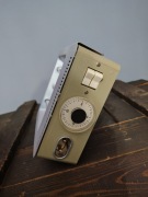 Lampa kwarcowa DDR Thelta Heimsonne Q17