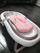 Wanienka z temperaturą oraz poduszka