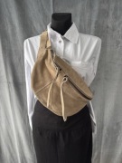 Nerka torebka beżowa zamsz naturalny Włoska - nowa