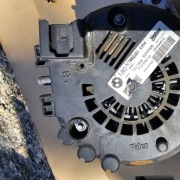 ALTERNATOR 180A 7802261 BMW E60 E61 E81 E83 E84 E87 E90 LCI N47D20C