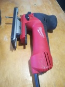 Wyrzynarka Milwaukee JS 120 X