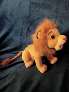Simba król lew maskotka interaktywna 