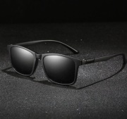 Okulary przeciwsłoneczne polaryzacyjne 