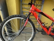 Rower  górski czerwony