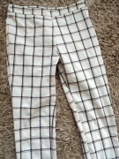 Białe spodnie krata Stradivarius rozmiar 40