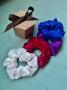 Czerwona gumka do włosów z JEDWABIU