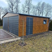 Garaż z Blachodachówką poziomo Blacha Obróbki 