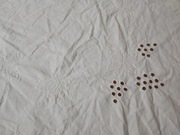 Haftowany obrus 145x120