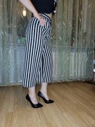Spodnie damskie w paski 