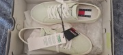 Nowe Damskie sneakersy Tommy Jeans kolor miętowy r.39