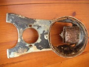 plastikowa obudowa osłona lampy reflektora motocykla PRL z licznikiem km