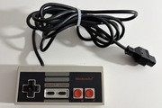 Oryginalny kontroler pad Nintendo NES NES-004E