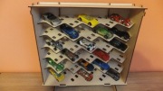Witrynka na 30 modeli HW lub Matchbox bez frontem z pleksi