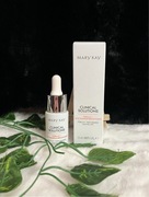 Rozświetlający Booster z Kwasem Ferulowym i Niacynamidem Mary kay