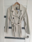 Beżowy płaszcz damski Primark z paskiem S