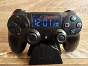 Budzik stylizowany na kontroler PlayStation DualShock 4