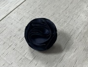 Przypinka kwiat / róża - do marynarki, granatowa