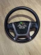 Skórzana wielofunkcyjna kierownica do Volvo XC60 2012rok