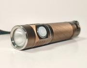 4 diody (2x 4000K, 2x 6000K) w Convoy S21E, 2600LM, 5000K, 85 CRI