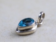 Zawieszka: Topaz Sky Blue M