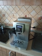 Ekspres ciśnieniowy DeLonghi cappucino