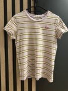 T-shirt Levis różowy