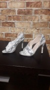 Buty na szpilkach 