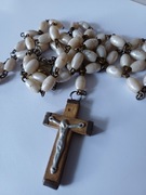 Piekny stary różaniec masa perłowa