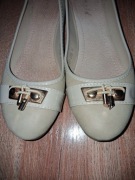 Baleriny damskie w kolorze beżowym. Założone 2 razy, bardzo dobry. Rozm 41