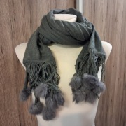 Szalik 100% silk pompony królik szary