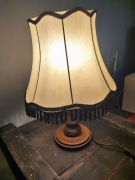 Stara lampka stołowa w stylu Retro Vintage