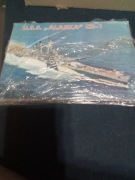 Model kartonowy USS Alaska Gomix