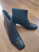Czarne skórzane botki Venezia roz. 39