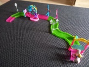 Barbie On The Go Zestaw Wesołe Miasteczko konik z lalką bdb+ deluxe