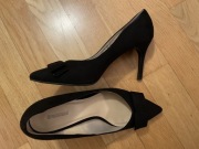 czarne zamszowe szpilki w szpic Graceland r. 38