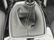 MIESZEK DO SKRZYNI ZMIANY BIEGÓW MANUAL PEUGEOT 208 II GT (P21) 2019.06 -