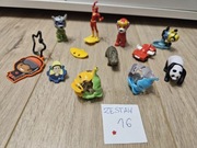 Zestawy figurek Kinder niespodzianka każdy zestaw cena 7zl