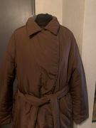 Bershka kurtka płaszcz pikowany oversize wiązany duży brązowy czekoladowy