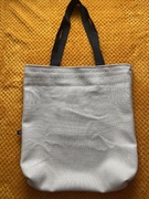 Torba na ramię idealna na zakupy miejska z kieszonką